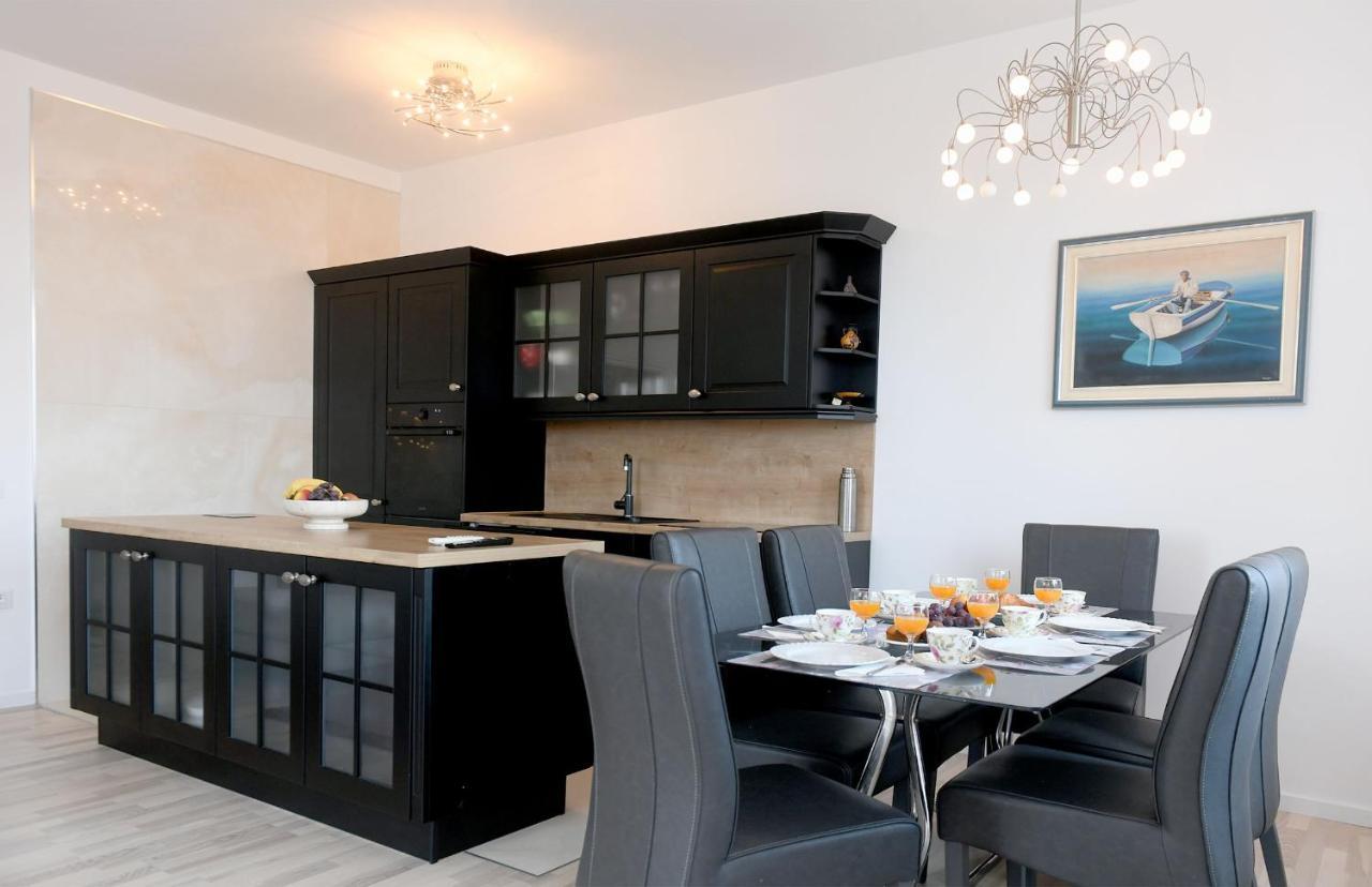 Divia Apartment 리예카 외부 사진